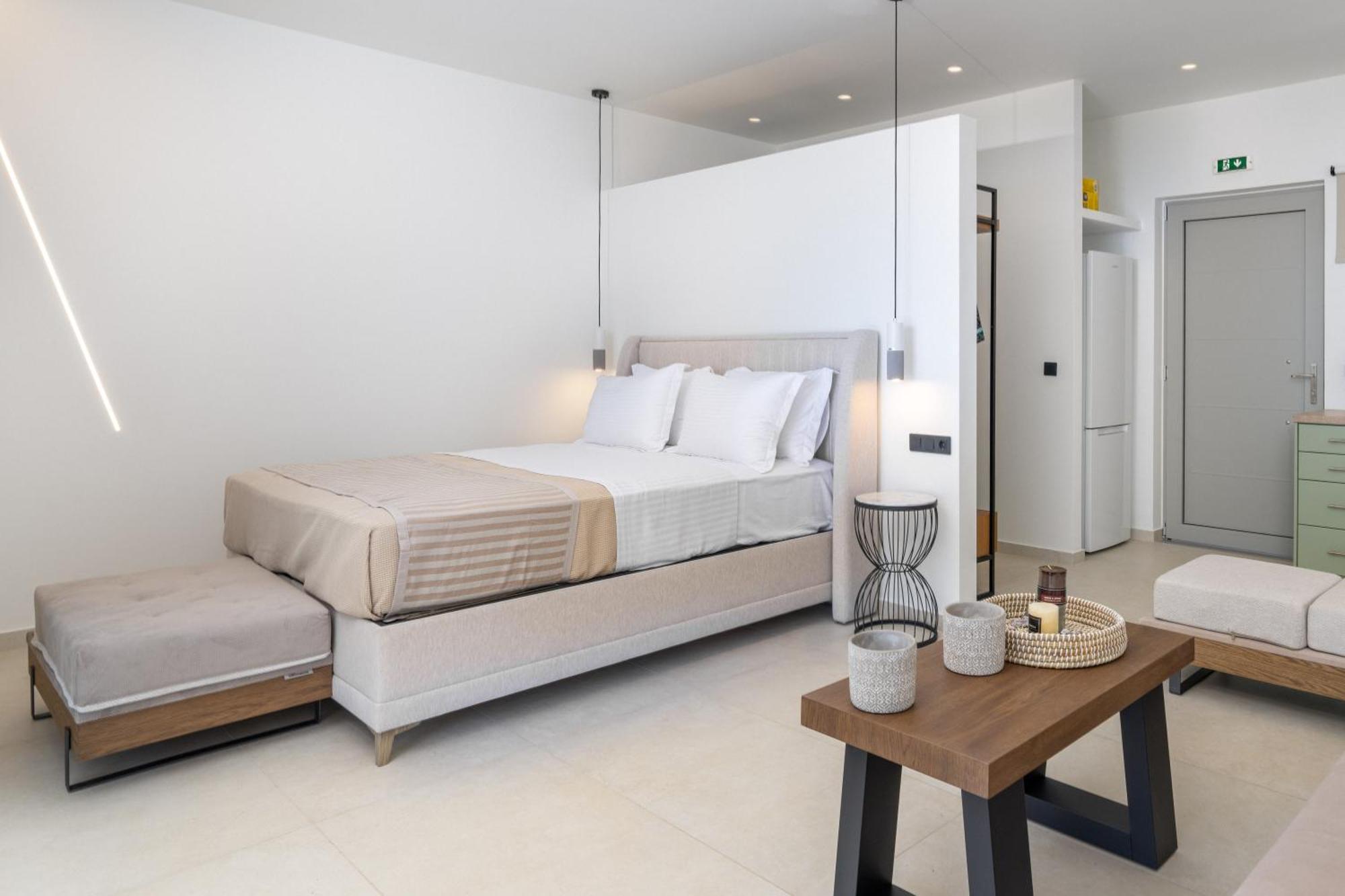 Mellamare Luxury Suites Атаніон Екстер'єр фото